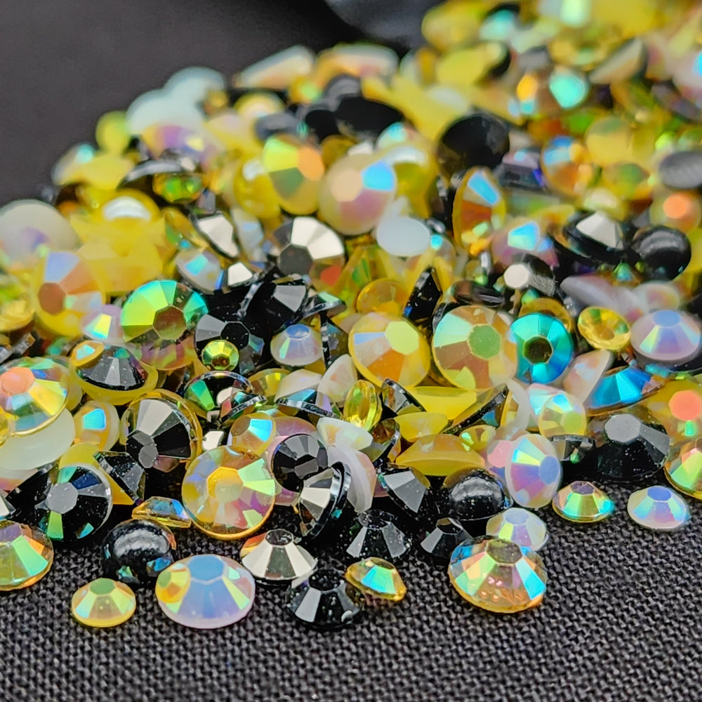 ✨ The Happy Soul Mini Collection - Multicolored Rhinestones & Half Pearls