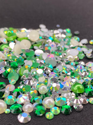 ✨ The Baking Spirits Bright Mini Collection - Multicolored Resin Rhinestones & Half Pearls 100g