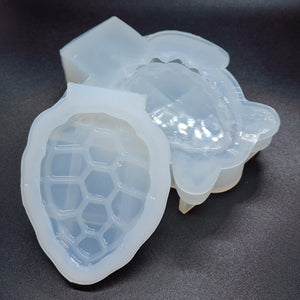 
            
                Load image into Gallery viewer, The Mahalo Collection - Sea Turtle Trinket Box 🐢
            
        