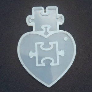 
            
                Load image into Gallery viewer, Puzzle Heart Mold
            
        