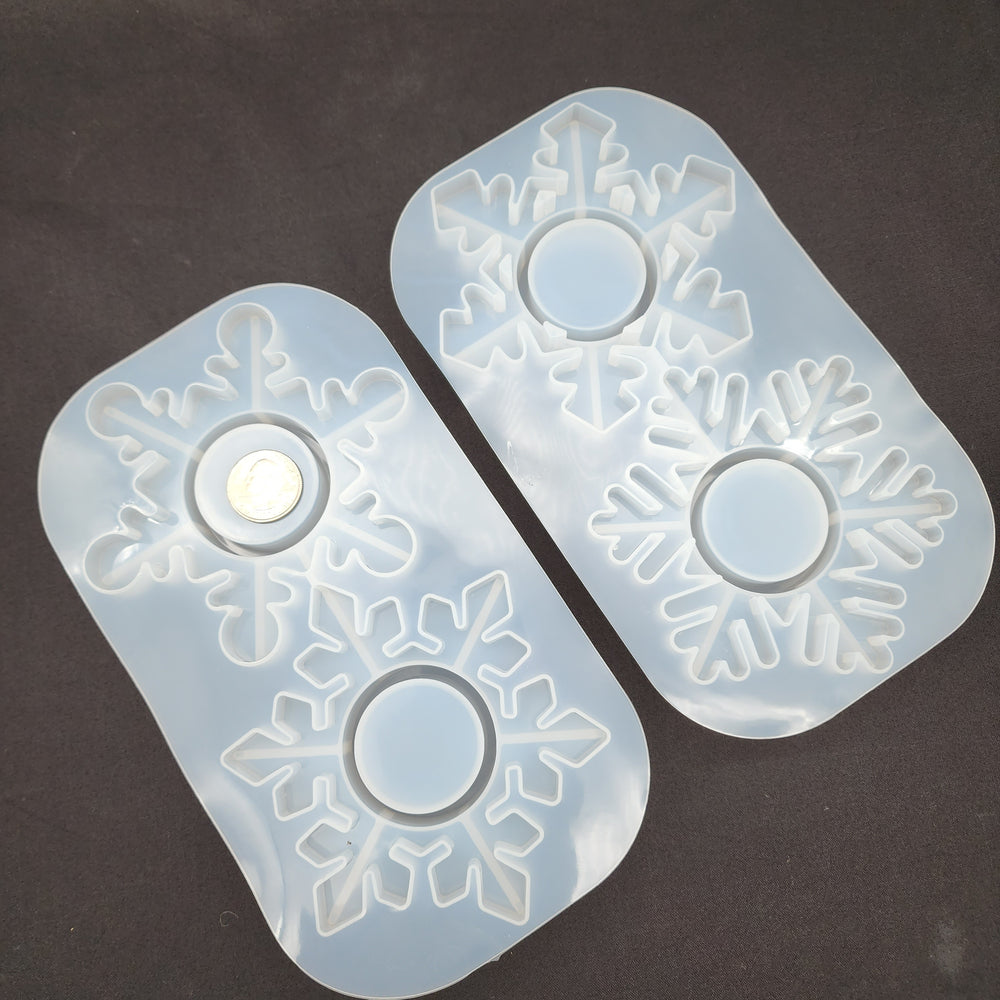 
            
                Load image into Gallery viewer, Snowflake Votive Dish Mold Set
            
        