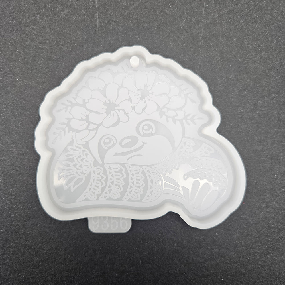 
            
                Load image into Gallery viewer, Flower Crown Sloth Keychain Mold
            
        