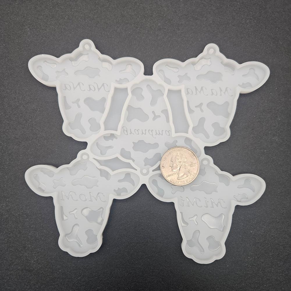 Mama Cow Keychain Mold Palette