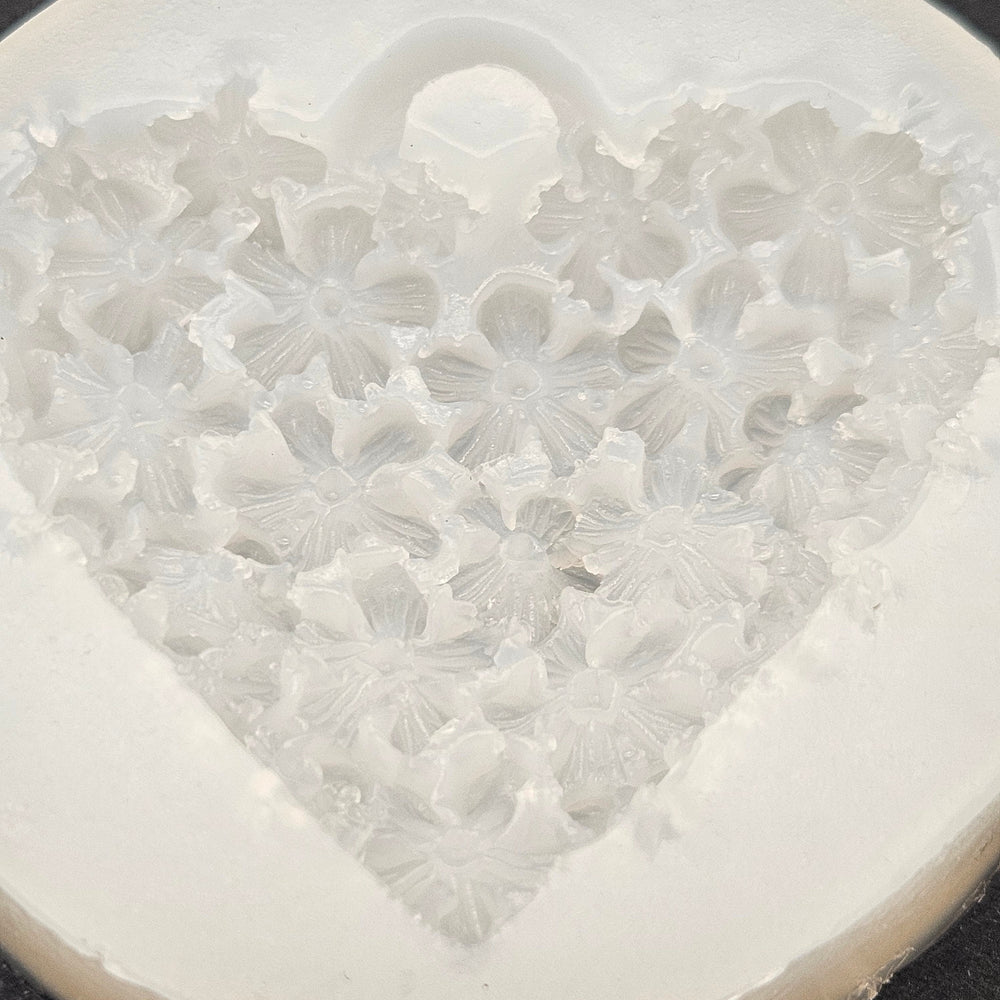 Embossed Heart Mold