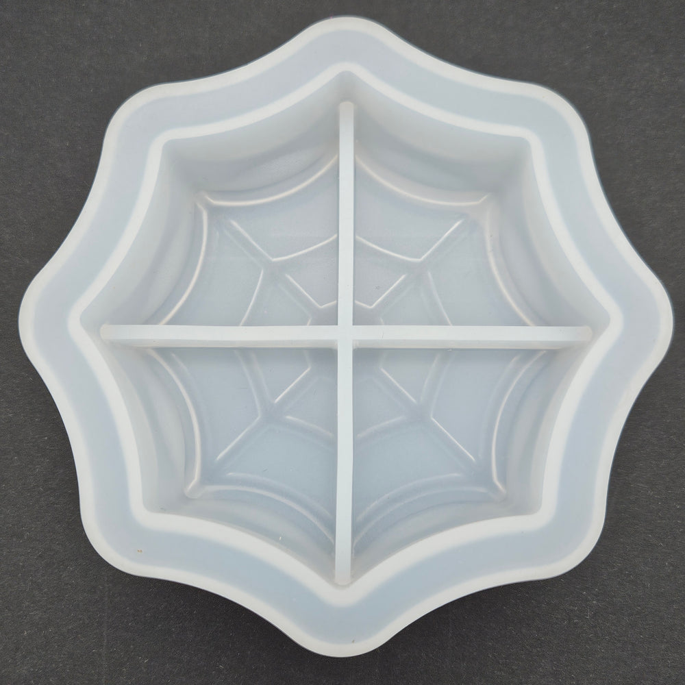 
            
                Load image into Gallery viewer, Spiderweb Trinket Dish Mold
            
        