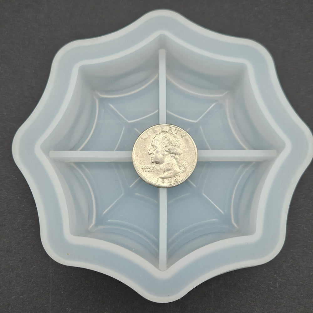 
            
                Load image into Gallery viewer, Spiderweb Trinket Dish Mold
            
        