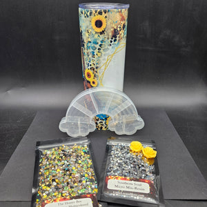 
            
                Load image into Gallery viewer, Turquoise On My Guitar - Resin Rhinestone Tumbler Bundle
            
        