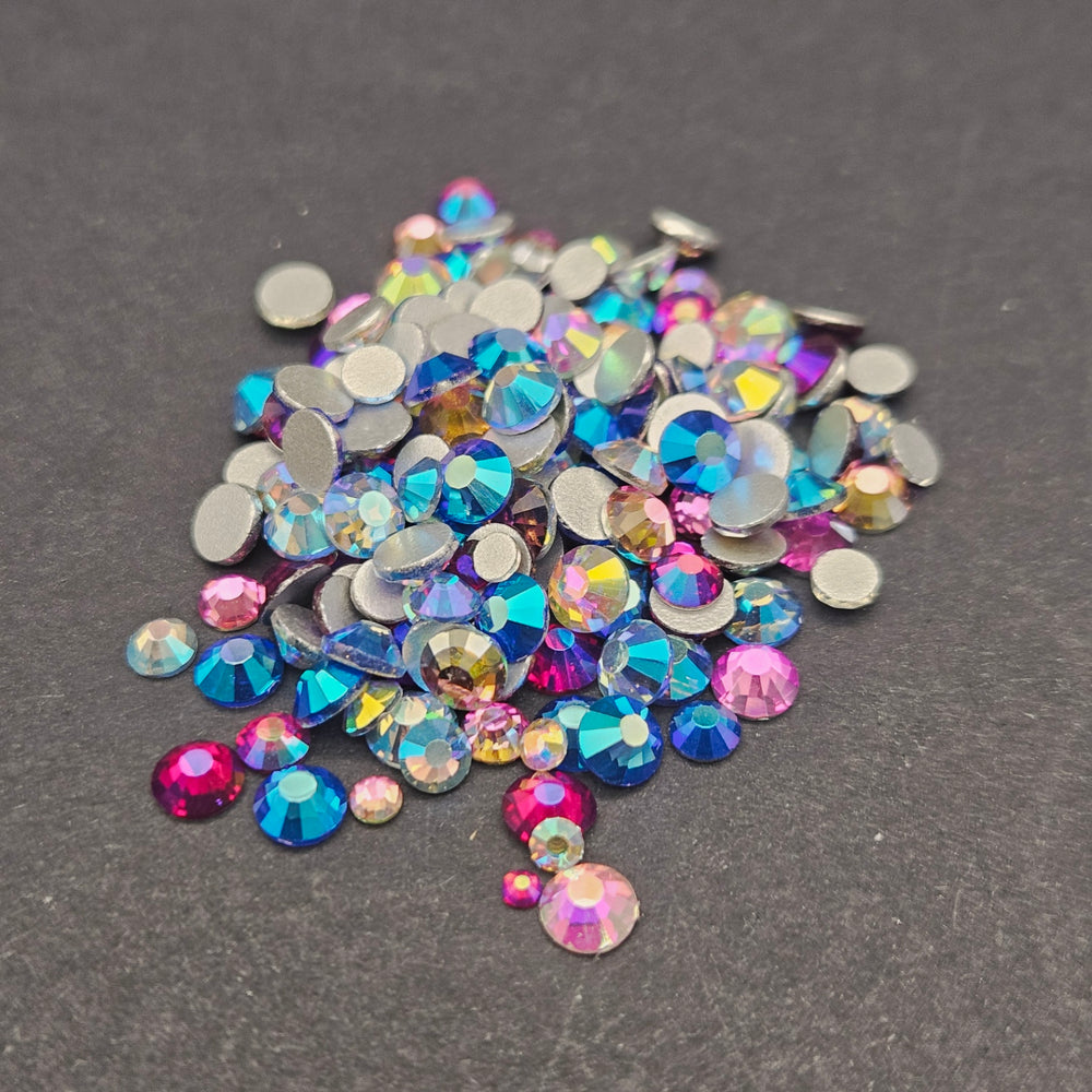 
            
                Load image into Gallery viewer, Multicolored Rhinestone Mix - January &amp;#39;24 Sparkle Box Plus - Glass
            
        