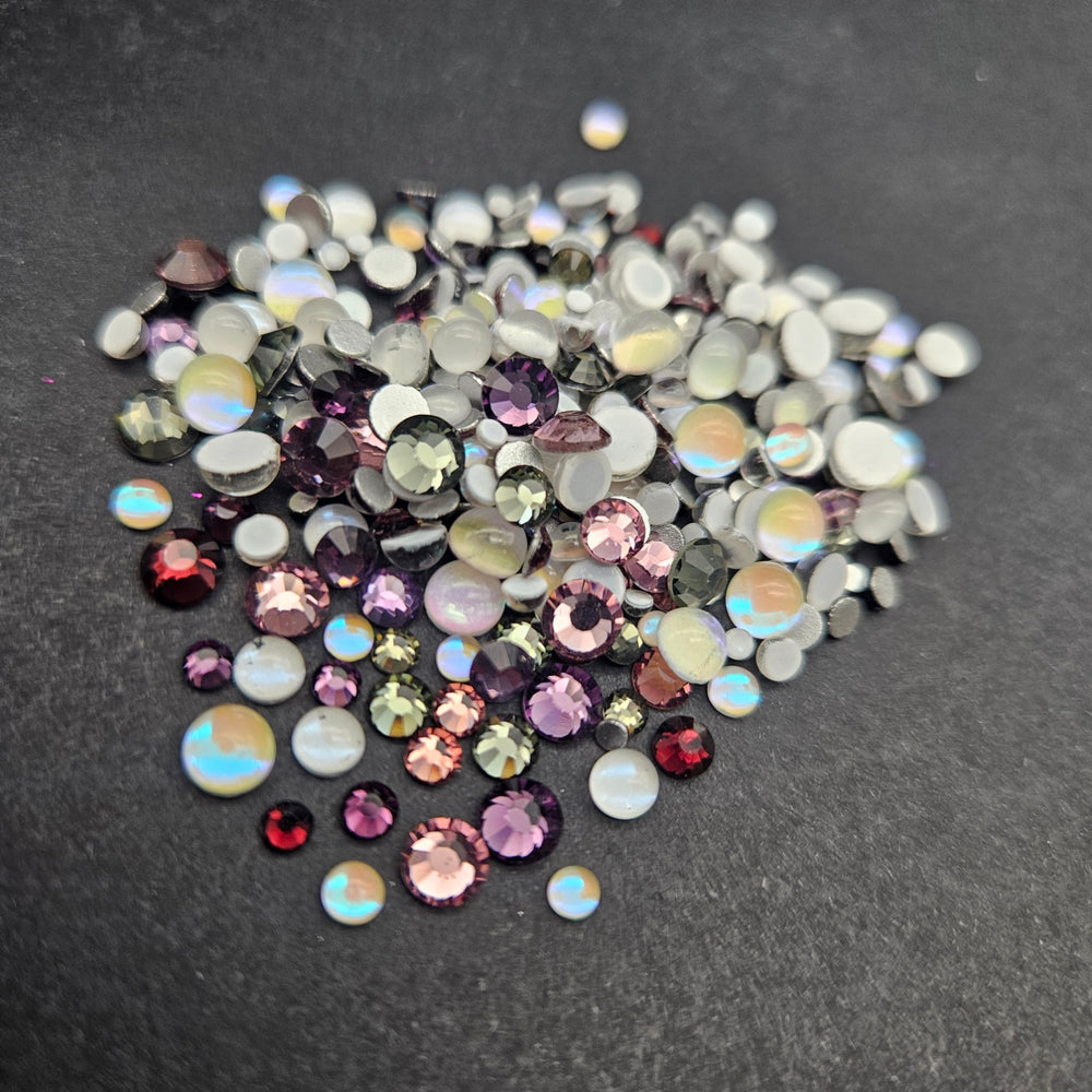 
            
                Load image into Gallery viewer, Multicolored Rhinestone Mix - Lavender Dreams - Glass
            
        