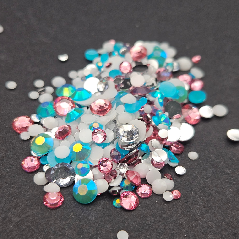 
            
                Load image into Gallery viewer, Multicolored Rhinestone Mix - Snow Fairy - RESIN
            
        