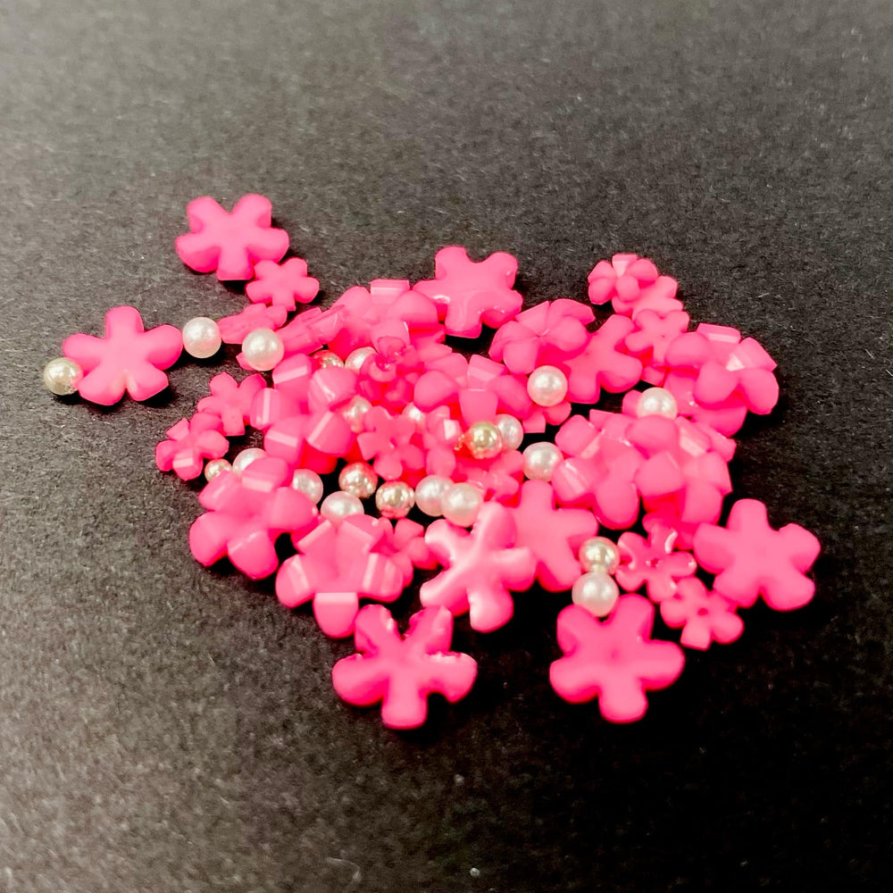 
            
                Load image into Gallery viewer, Tiny Flowers &amp;amp; Pearls - Pink
            
        