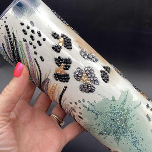 
            
                Load image into Gallery viewer, Sublimated 20oz Tumbler - Leopard Feather
            
        