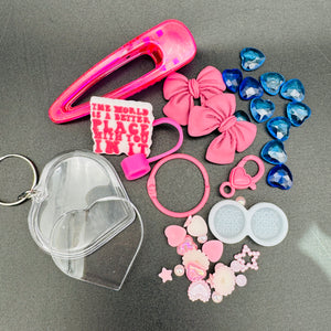 Craft Addicts' Accessory Mix - Feel The Love