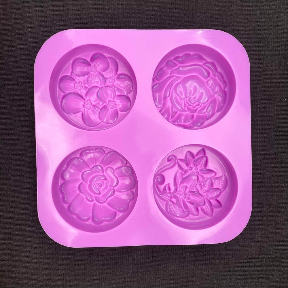 
            
                Load image into Gallery viewer, 4-Cavity Floral Soap Mold
            
        