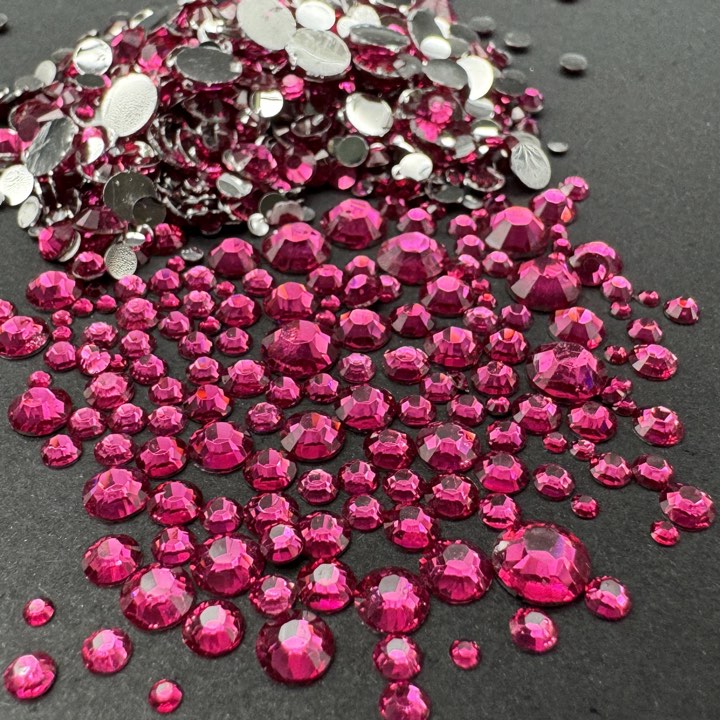 
            
                Load image into Gallery viewer, Single Color Rhinestone Mix - Dark Rose - RESIN
            
        