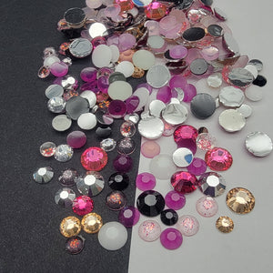 
            
                Load image into Gallery viewer, Multicolored Rhinestone Mix - Pink Sands - RESIN
            
        