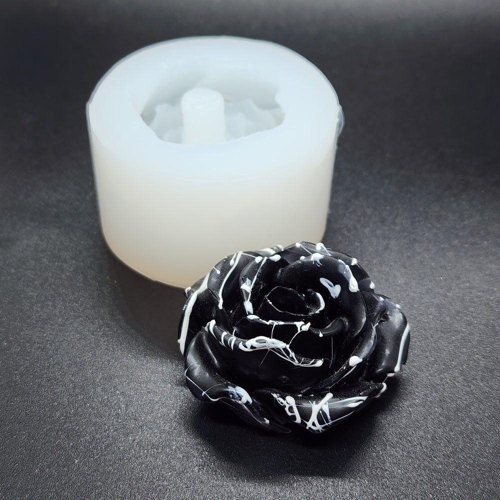 
            
                Load image into Gallery viewer, Rose Straw Topper Mold
            
        