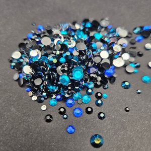 
            
                Load image into Gallery viewer, Multicolored Rhinestone Mix - Luxury Blues - RESIN
            
        