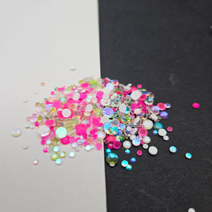 
            
                Load image into Gallery viewer, Multicolored Rhinestone Mix - Candy Smile - Glass
            
        