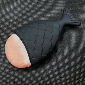 
            
                Load image into Gallery viewer, Black and Pink Fish Brush
            
        