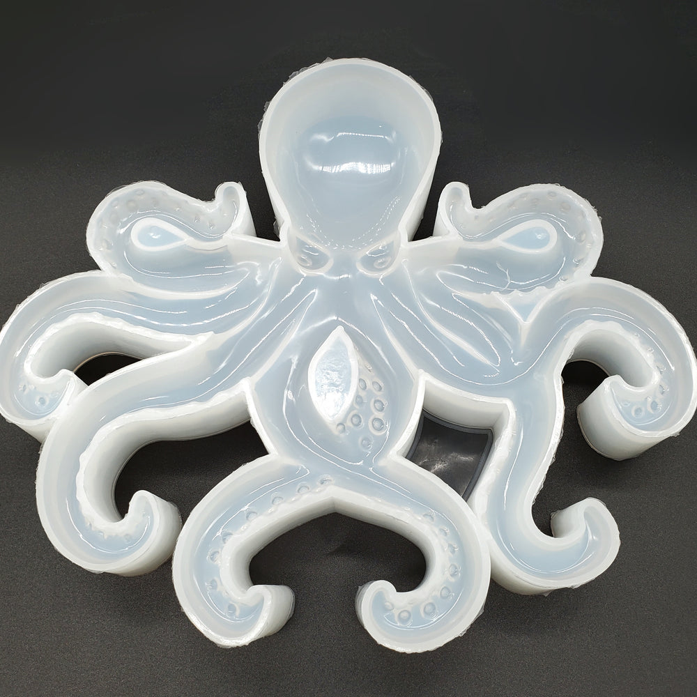 
            
                Load image into Gallery viewer, Large Octopus Mold
            
        